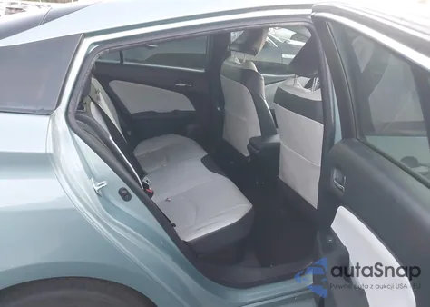 2016 Toyota Prius Three Touring из США, поврежденный, VIN JTDKARFU7G3006567